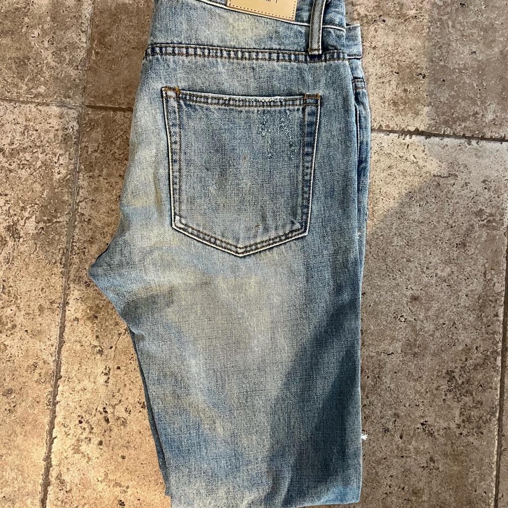 MNML Blue Straight Jeans Vintage-Inspired